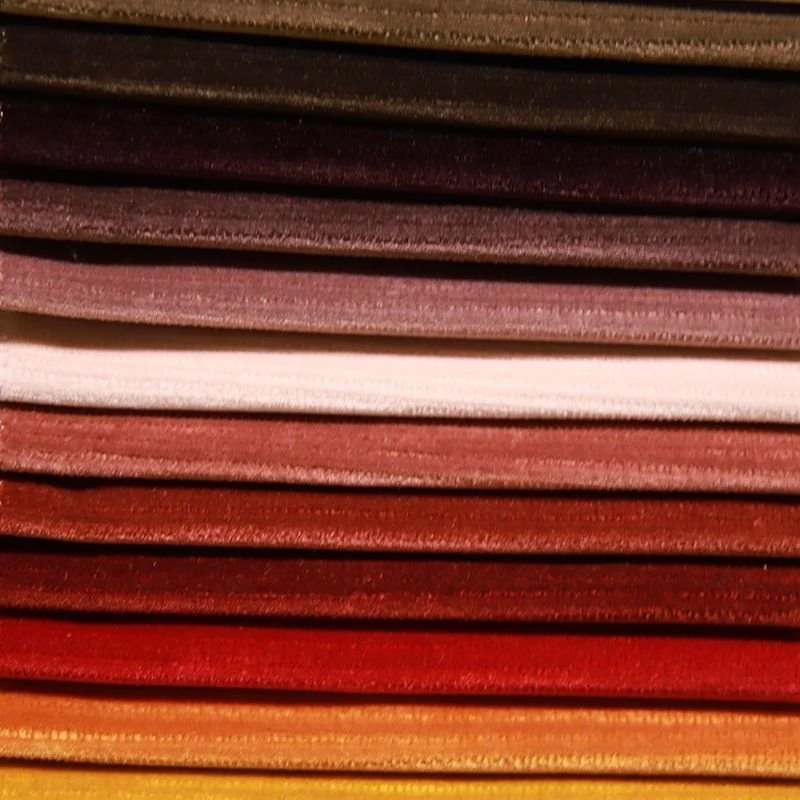 Bytový textil s reliéfním vzorem